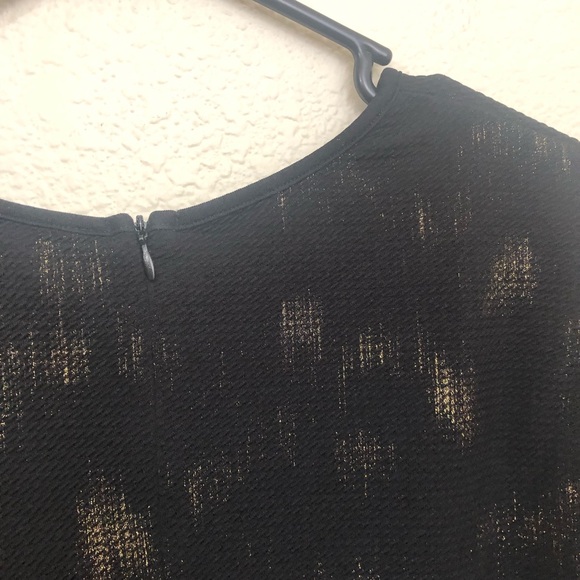 COLLECTIVE CONCEPTS Large (fits small) Short Sleeve Knit Top Black NWOT - Picture 8 of 12